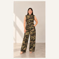 Conjunto Camuflajeado de Chaleco y Pantalón