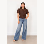 Blusa de Encaje Marrón con Mangas Abullonadas