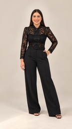 Blusa Napoleón de Encaje Negra con Detalles Florales