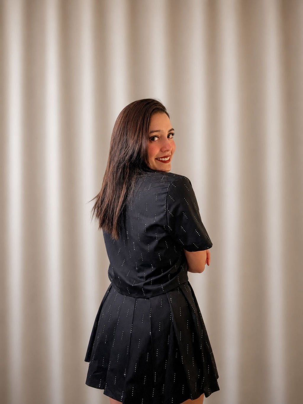 Audrey/Black Collar Skirt Set
